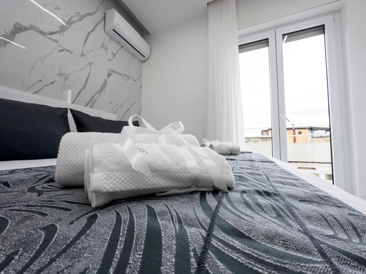 White Elegance Luxury B&B Caserta Ngoại thất bức ảnh