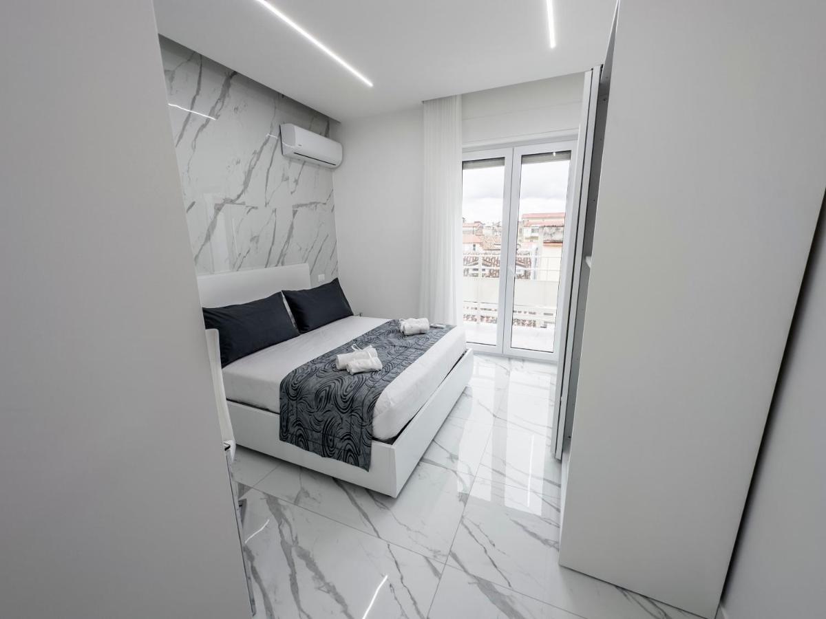 White Elegance Luxury B&B Caserta Ngoại thất bức ảnh