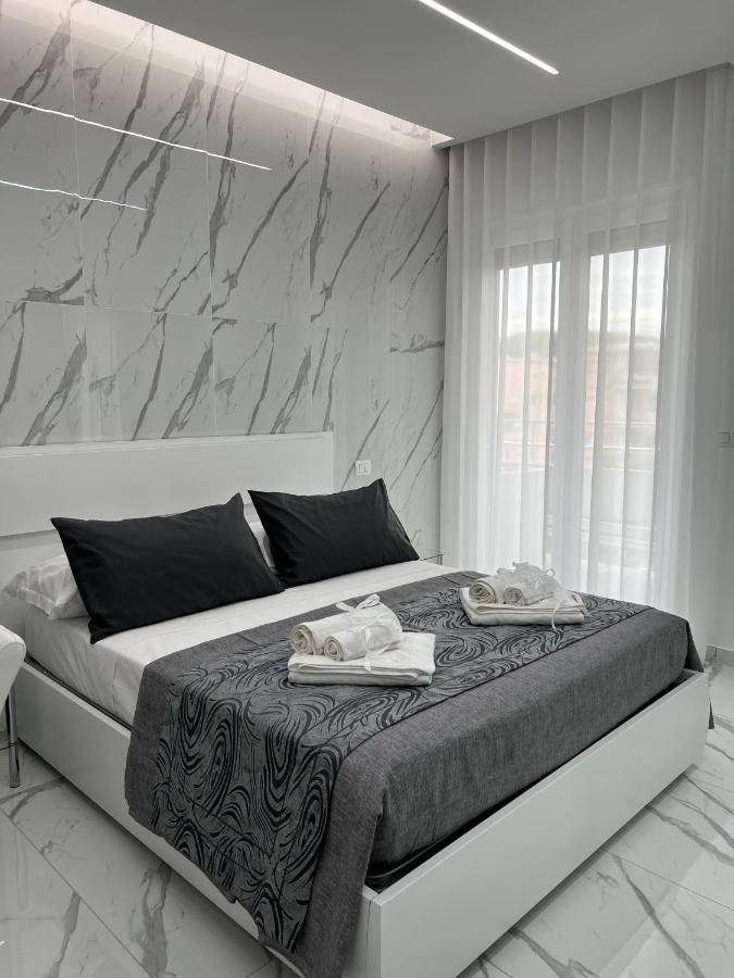 White Elegance Luxury B&B Caserta Ngoại thất bức ảnh
