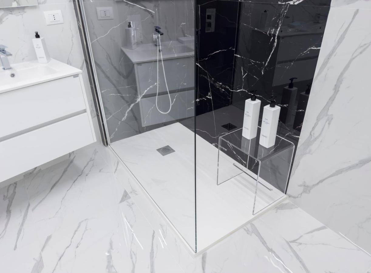 White Elegance Luxury B&B Caserta Ngoại thất bức ảnh