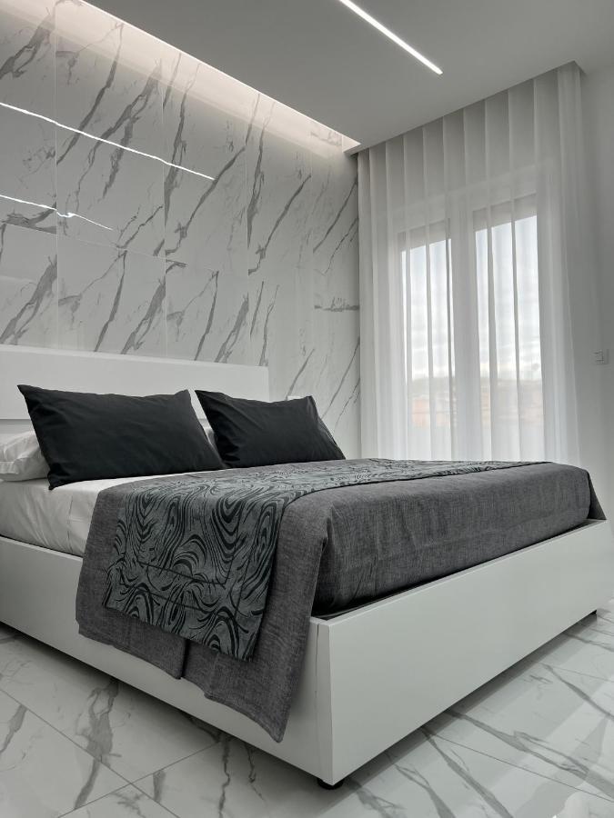 White Elegance Luxury B&B Caserta Ngoại thất bức ảnh