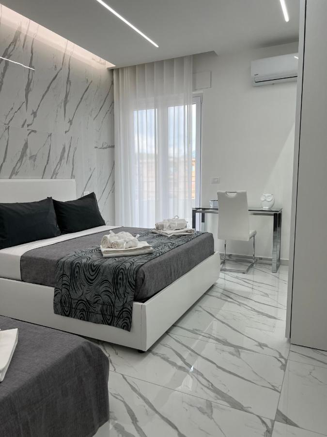 White Elegance Luxury B&B Caserta Ngoại thất bức ảnh