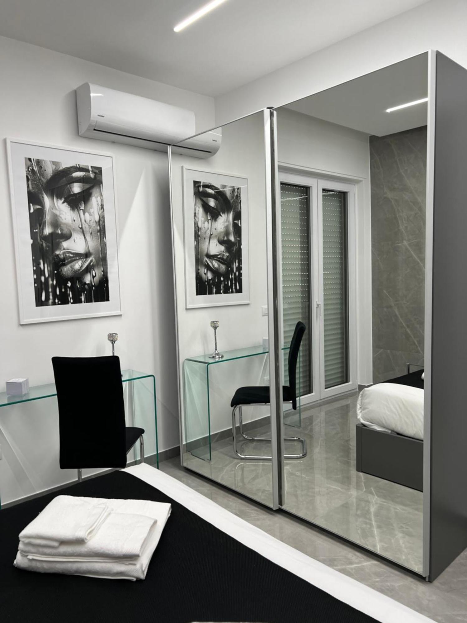 White Elegance Luxury B&B Caserta Ngoại thất bức ảnh