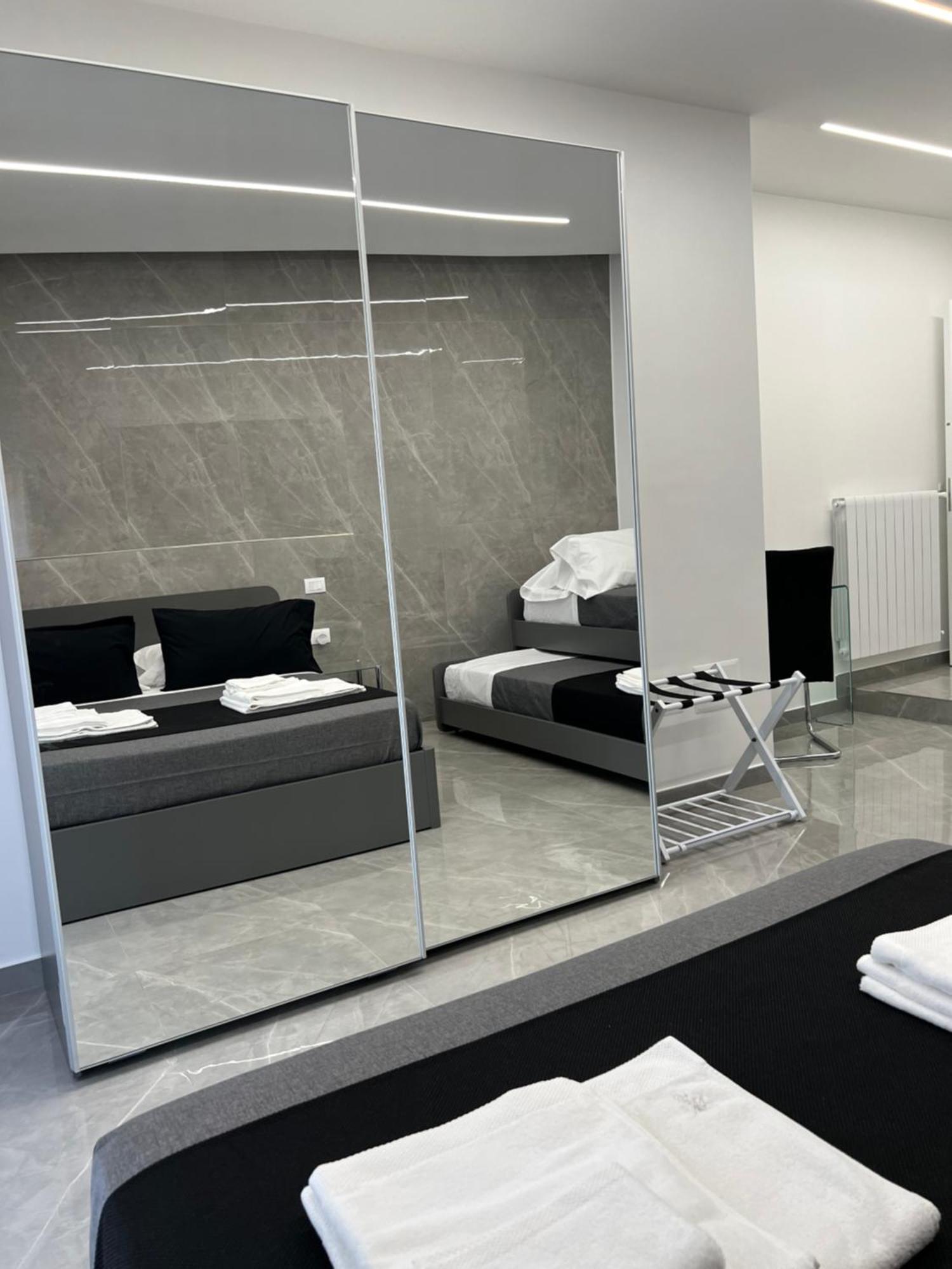 White Elegance Luxury B&B Caserta Ngoại thất bức ảnh