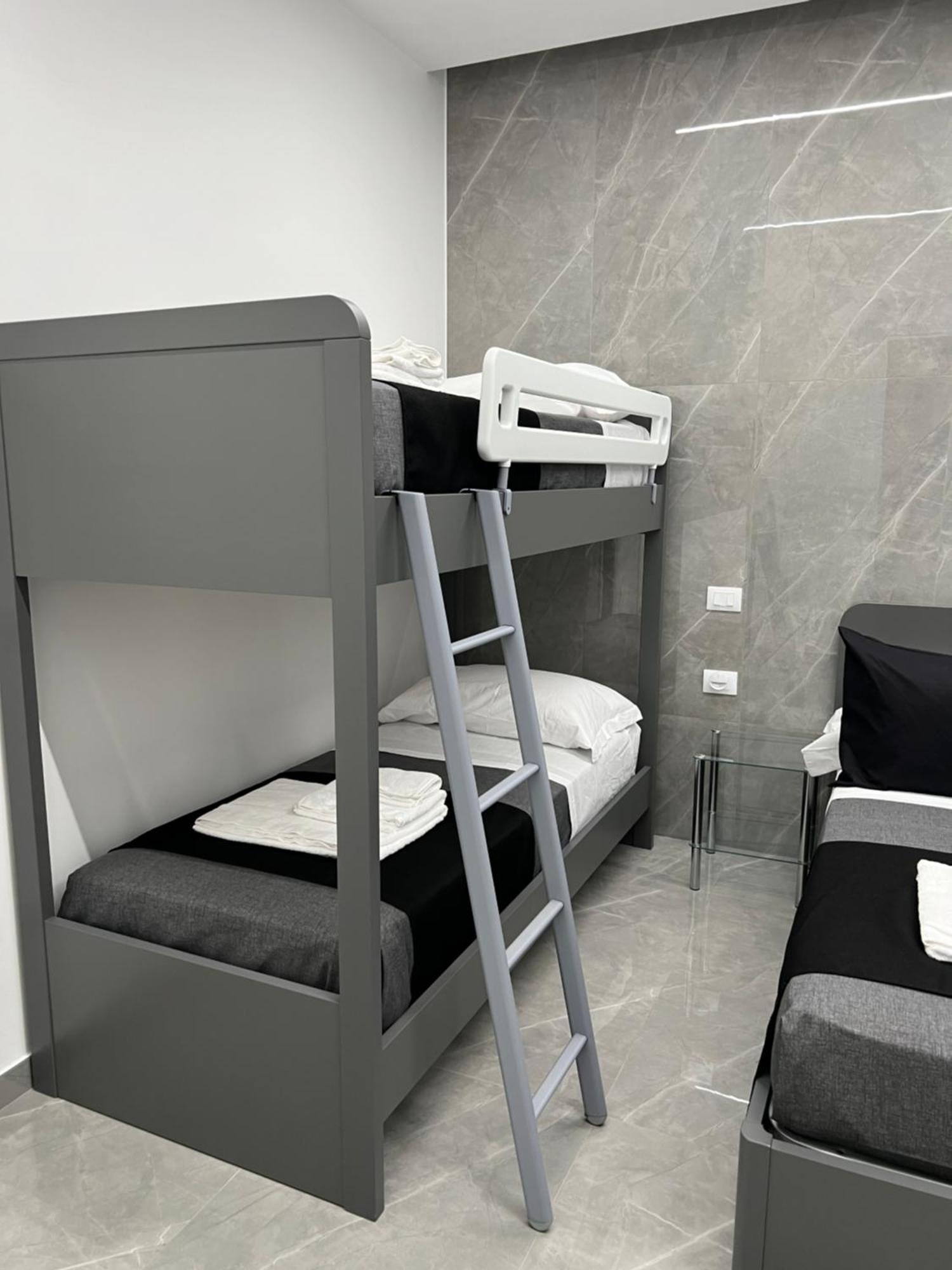 White Elegance Luxury B&B Caserta Ngoại thất bức ảnh