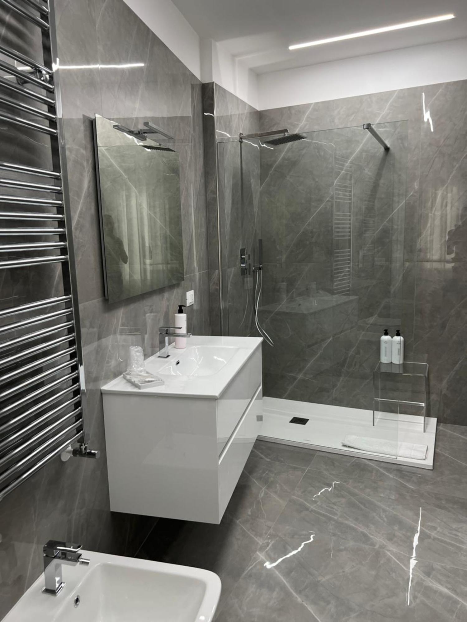 White Elegance Luxury B&B Caserta Ngoại thất bức ảnh